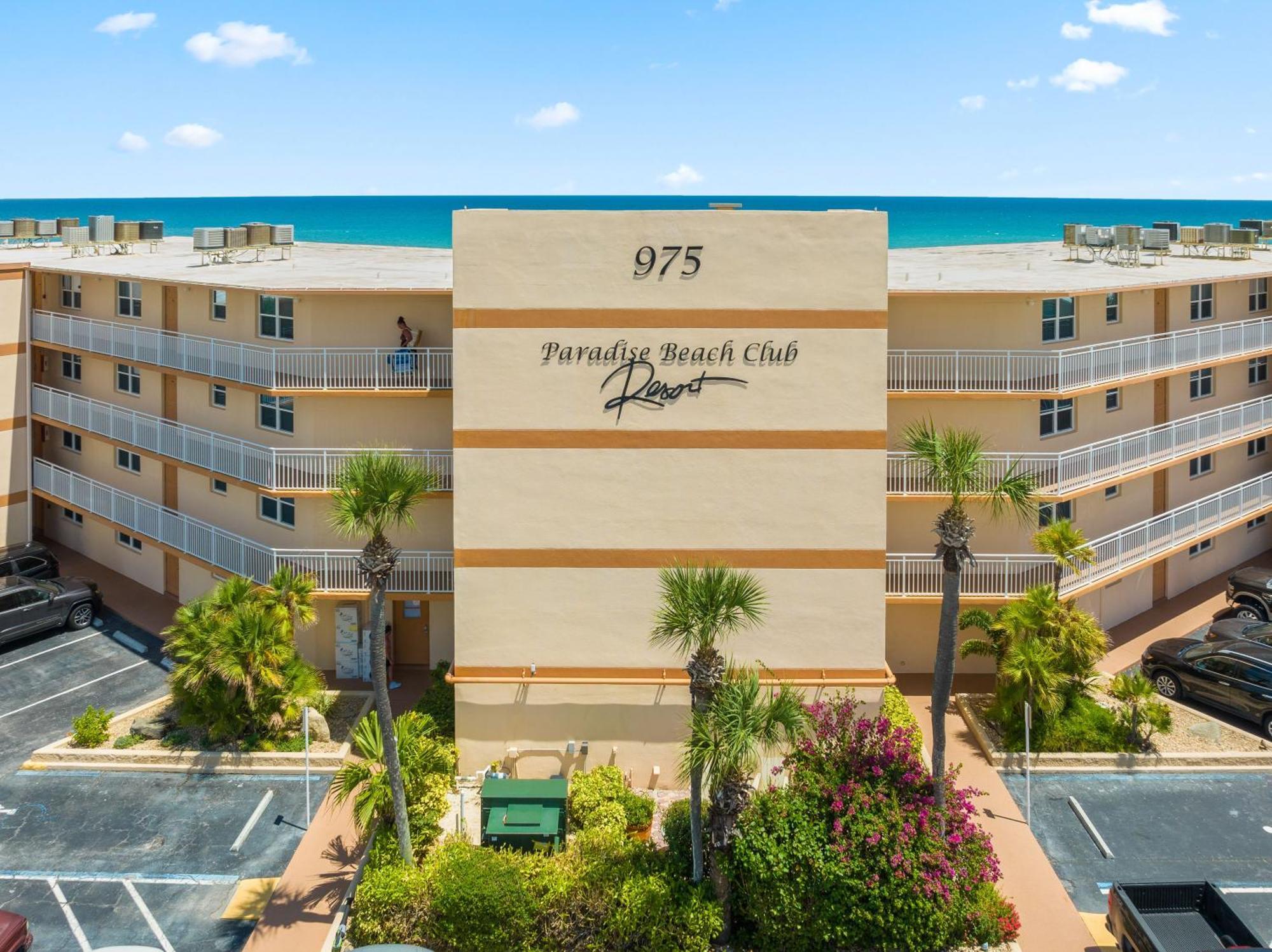Paradise Beach Club - Ground Floor & Townhouses Сателлайт-Бич Экстерьер фото